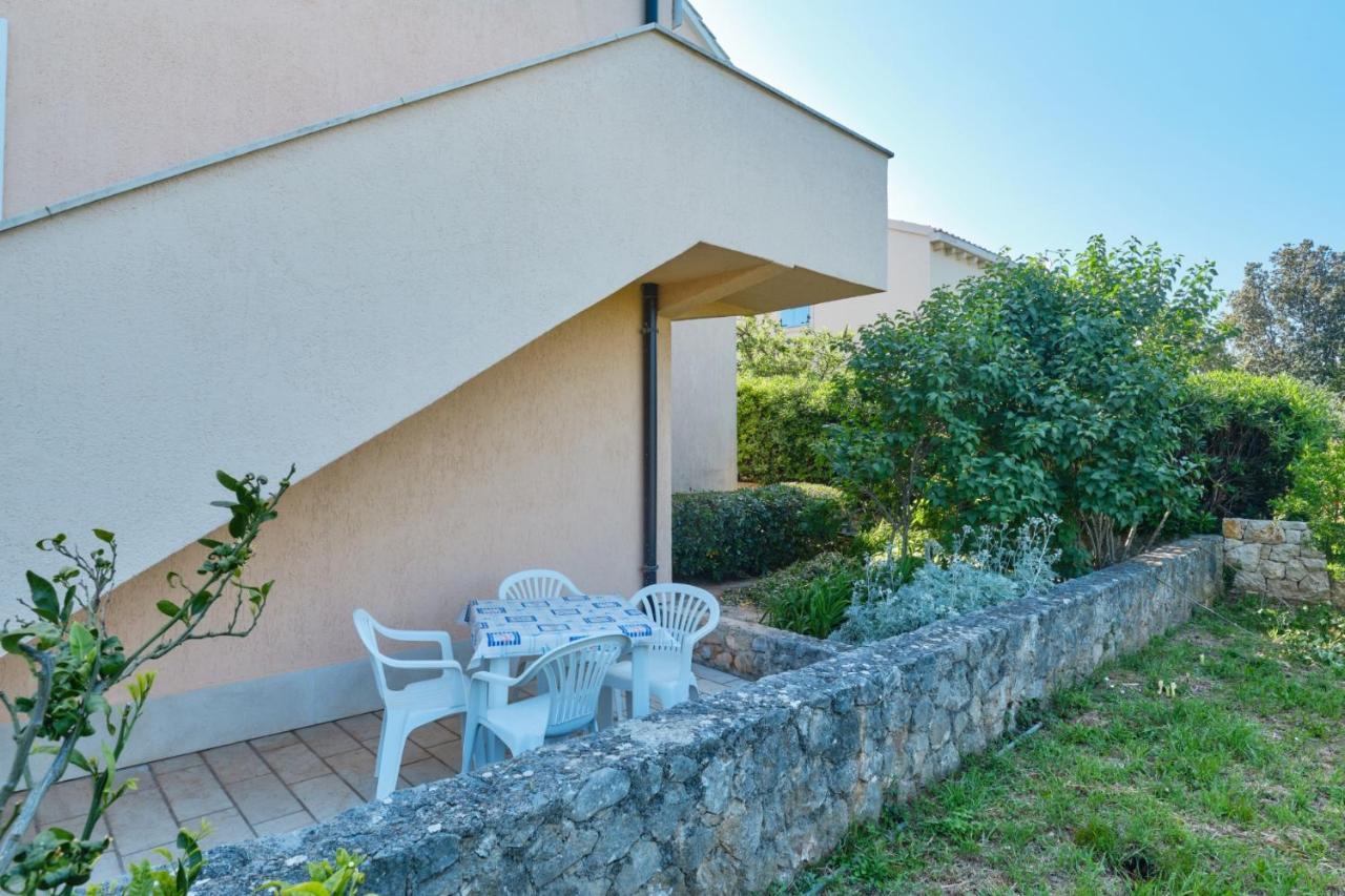 Apartments Blanka Nerezine Εξωτερικό φωτογραφία